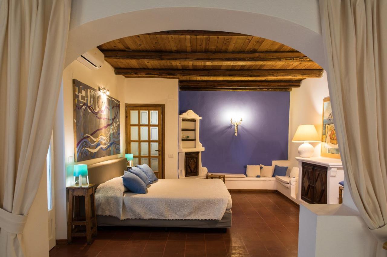 Palmasera Charming Suites Cala Gonone Extérieur photo