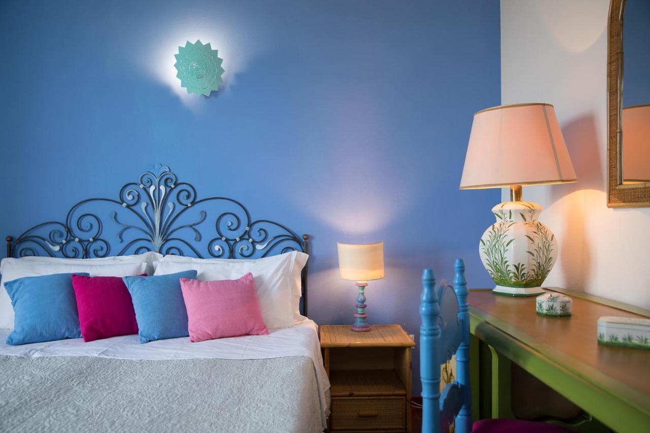 Palmasera Charming Suites Cala Gonone Extérieur photo